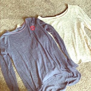 🍭5/$20 Two Long Sleeve Shirts Comfy